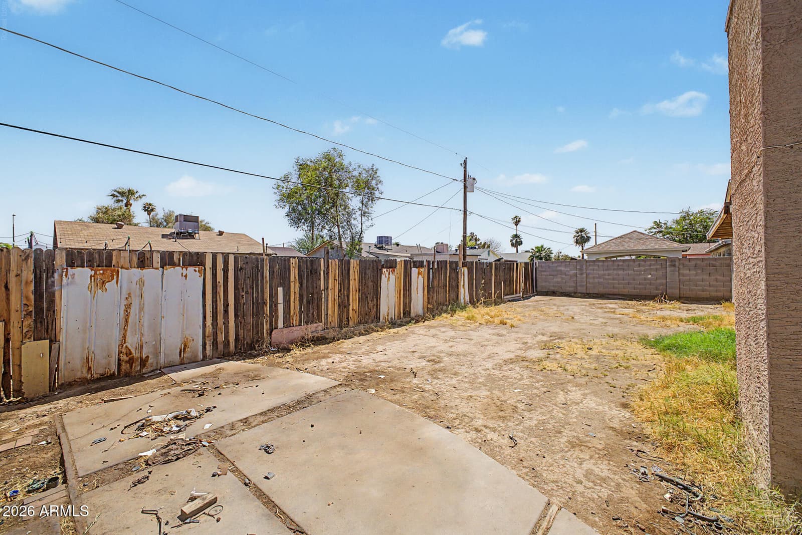 5807 W CAMBRIDGE Avenue, Phoenix, AZ 85035 — photo 37 of 41