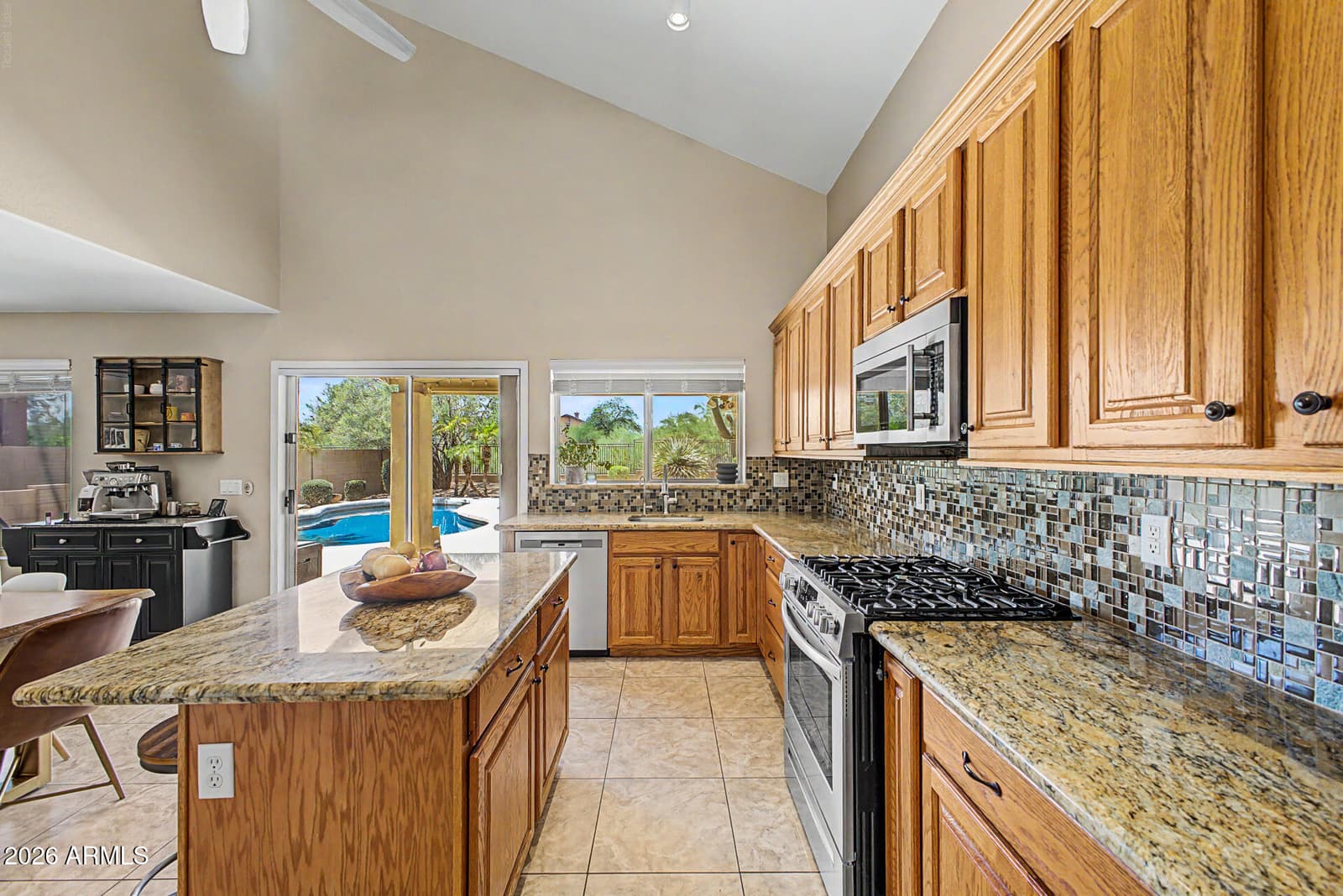 10394 E Hillery Drive, Scottsdale, AZ 85255 — photo 11 of 42