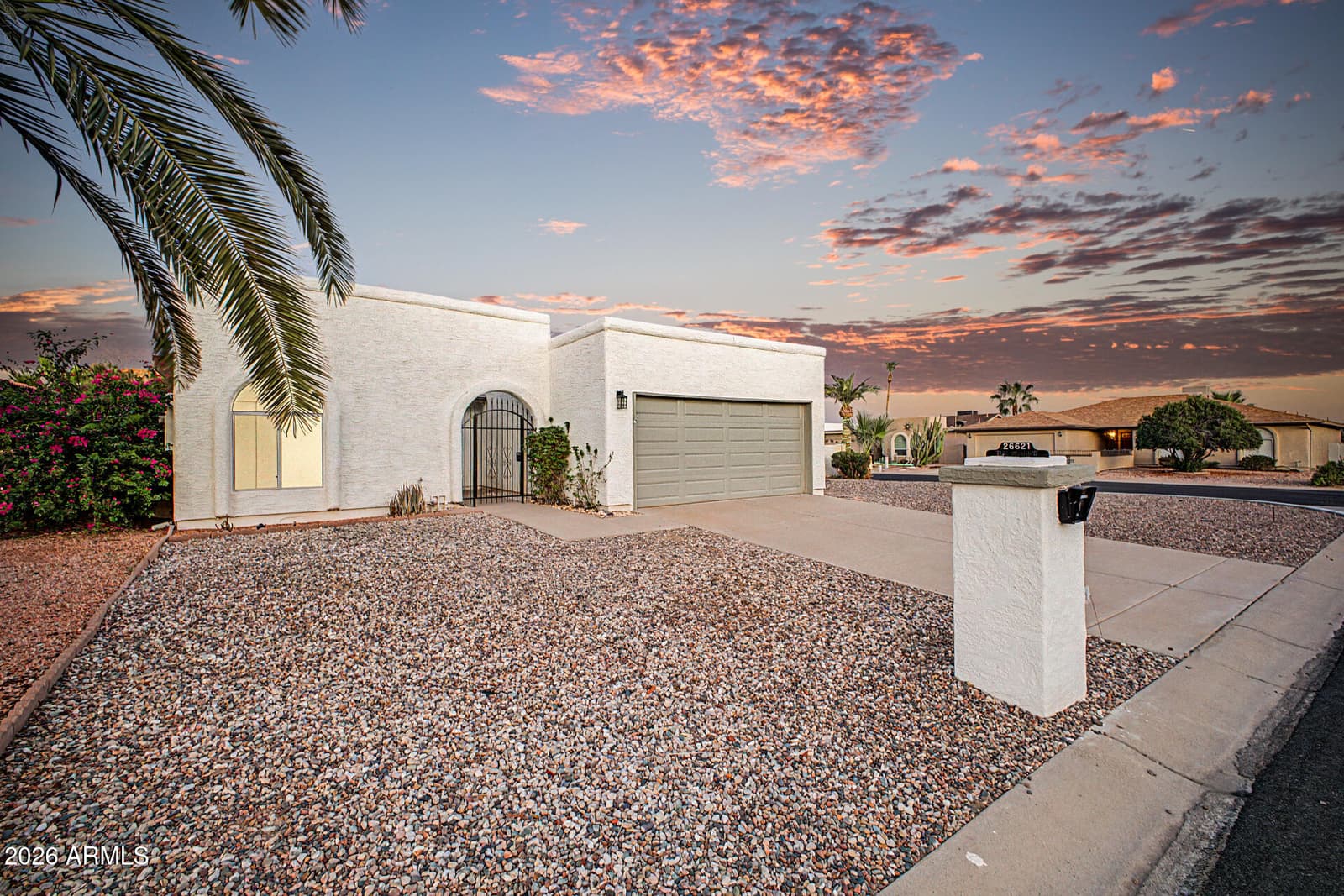 26621 S SHUMAKER Drive, Sun Lakes, AZ 85248 — photo 3 of 37