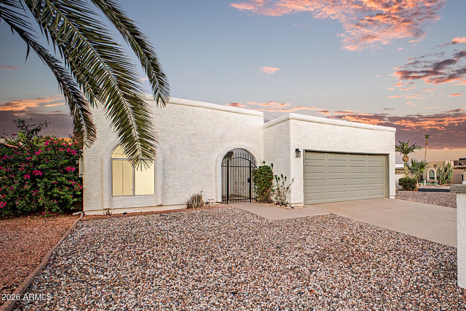 26621 S SHUMAKER Drive, Sun Lakes, AZ 85248 — photo 4 of 37