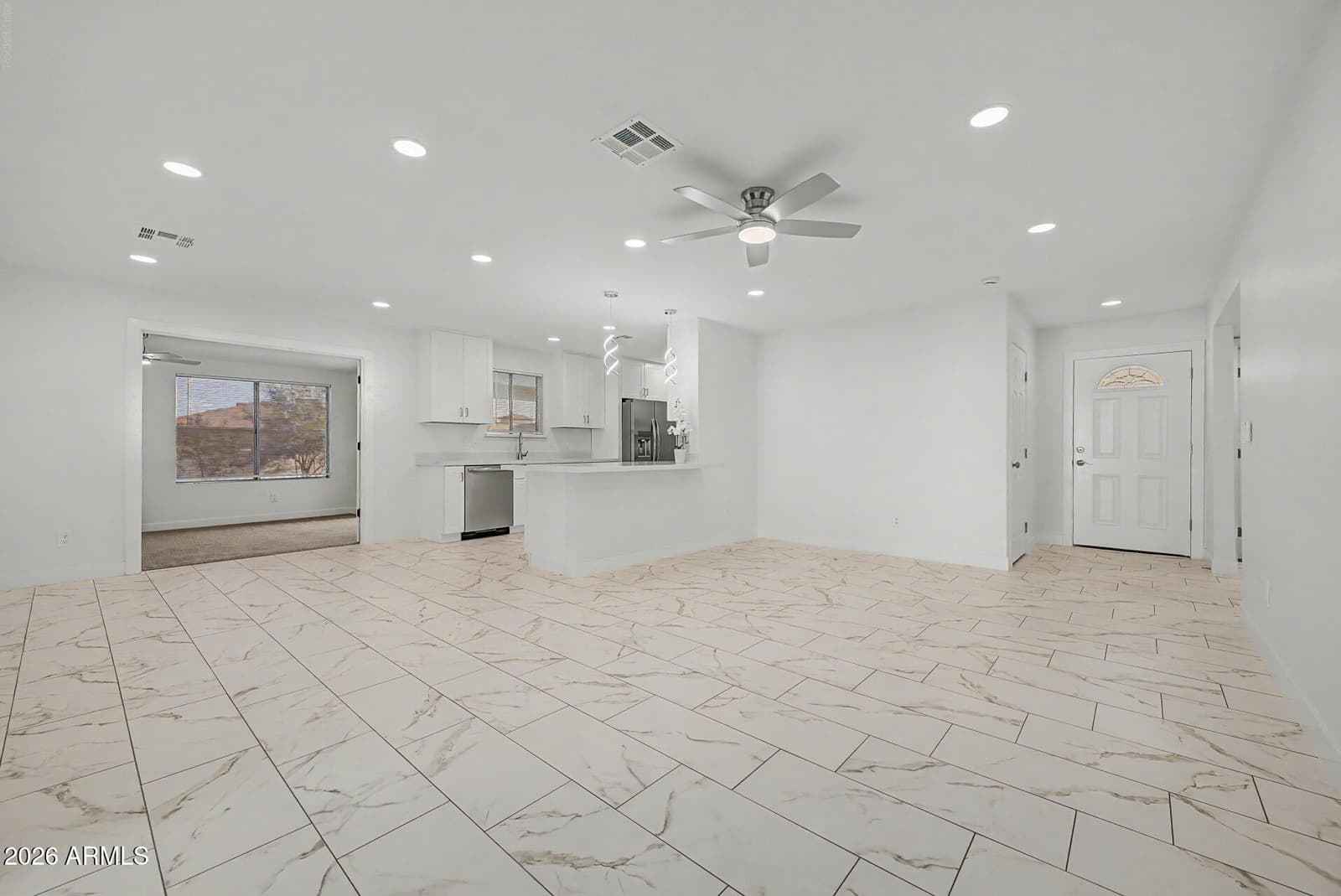 26621 S SHUMAKER Drive, Sun Lakes, AZ 85248 — photo 14 of 37