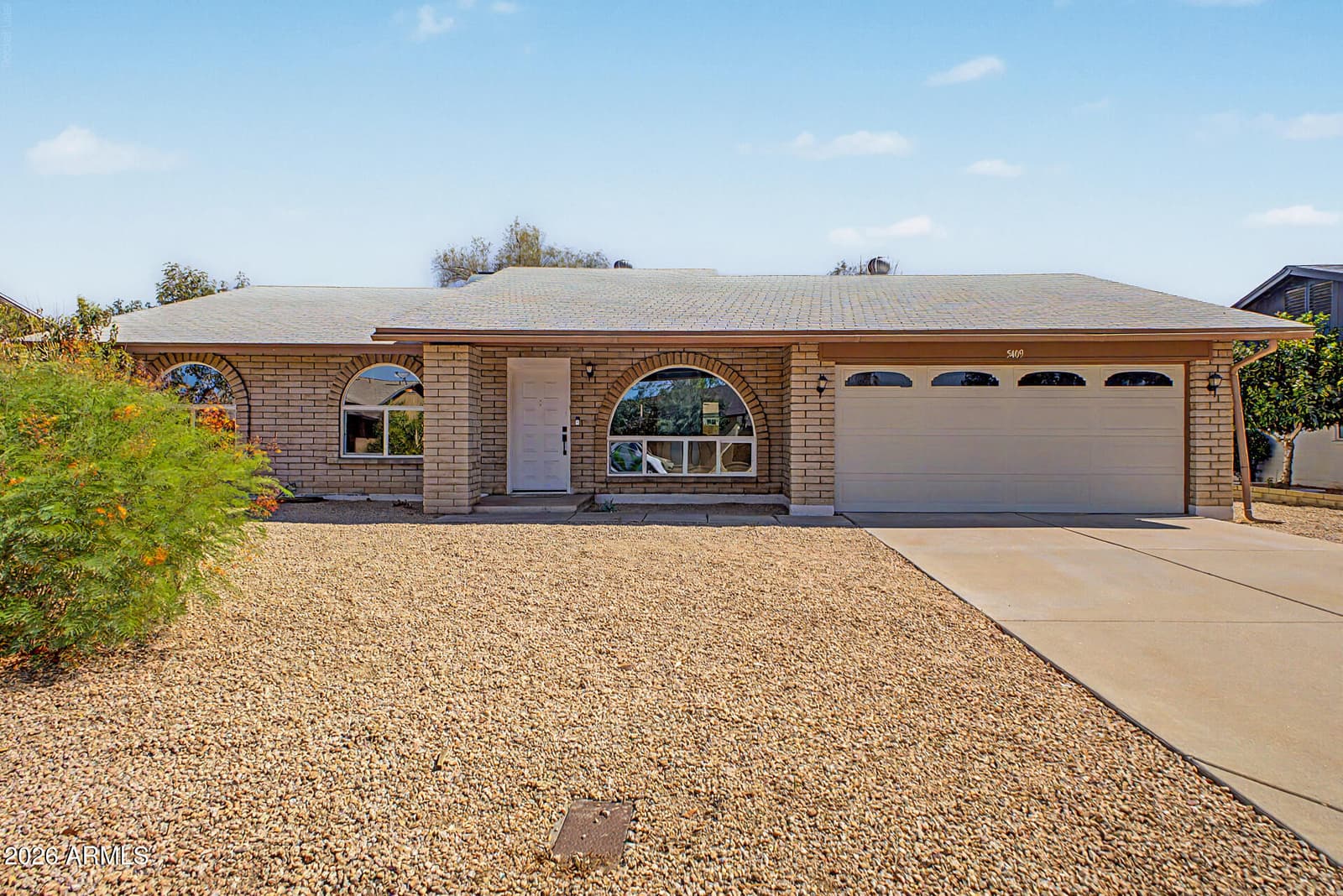 5409 W SELDON Lane, Glendale, AZ 85302 — photo 1 of 26