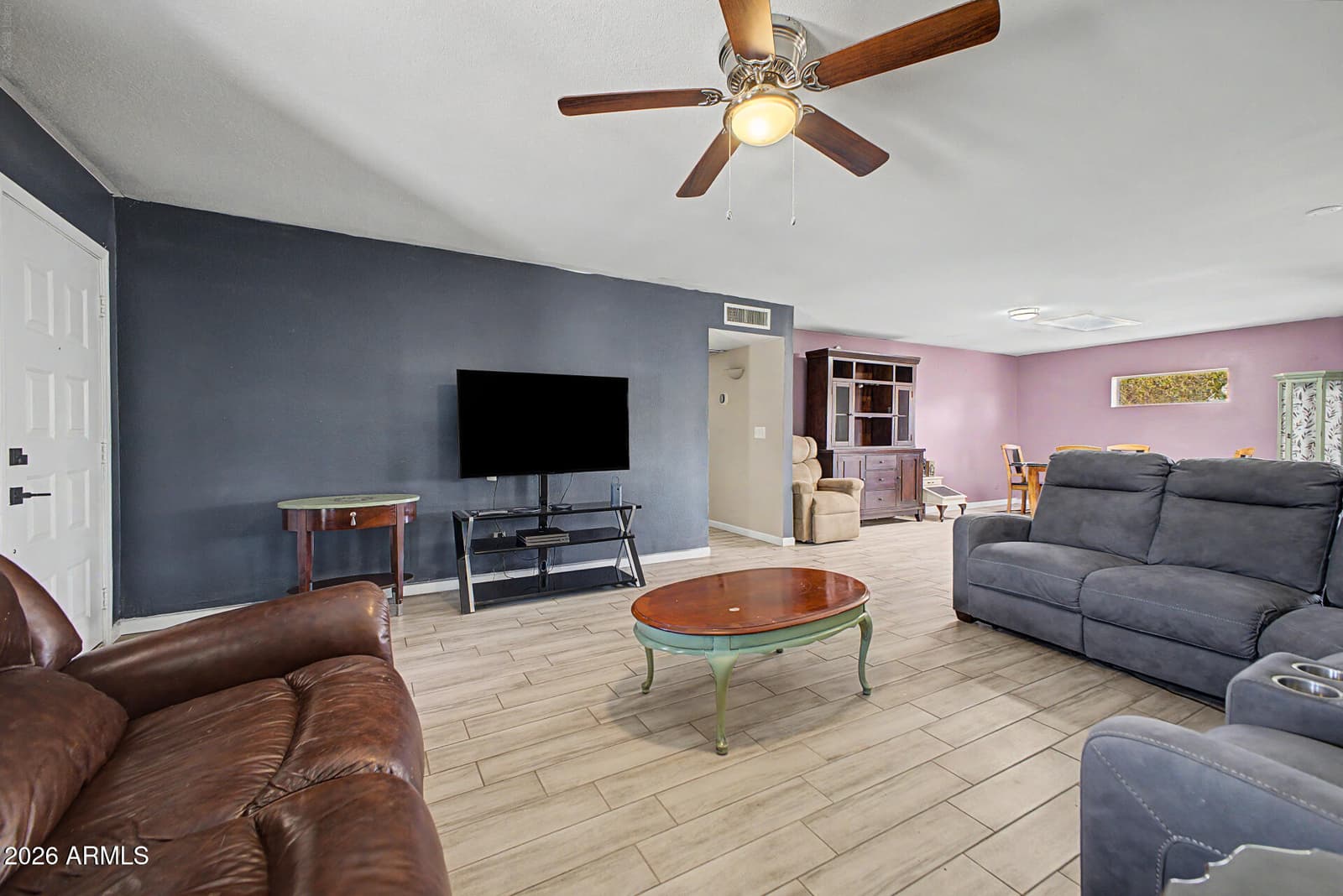 5409 W SELDON Lane, Glendale, AZ 85302 — photo 5 of 26