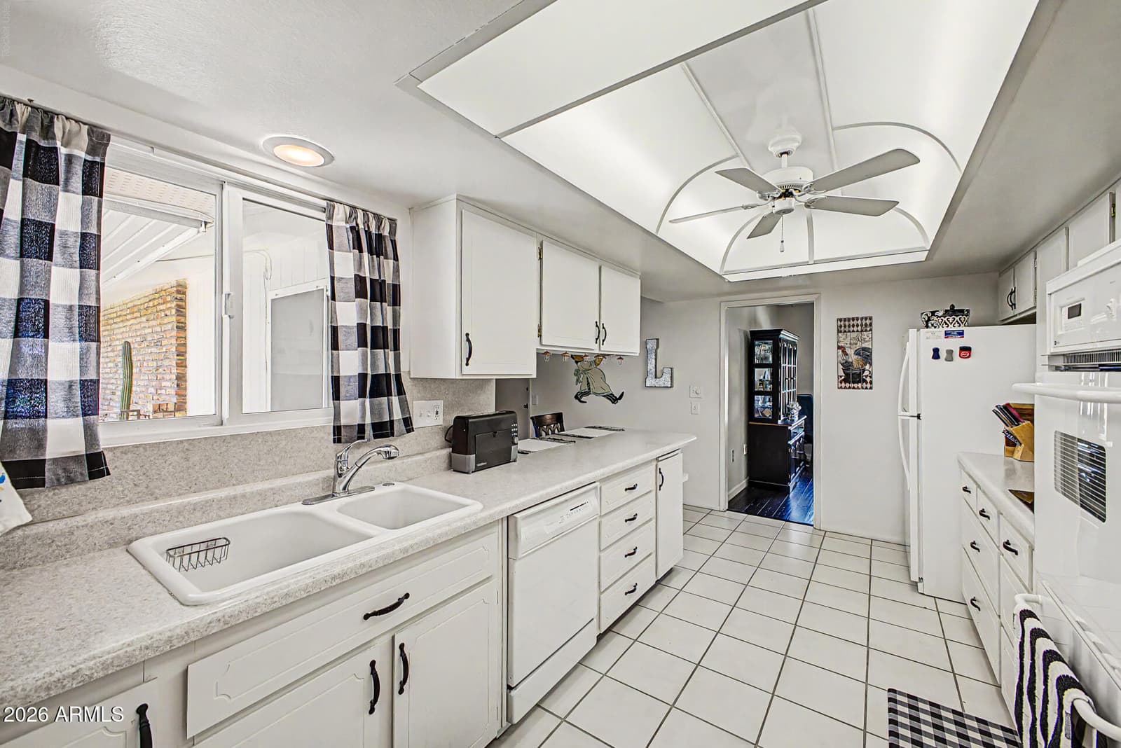 9525 W SHASTA Drive, Sun City, AZ 85351 — photo 16 of 35