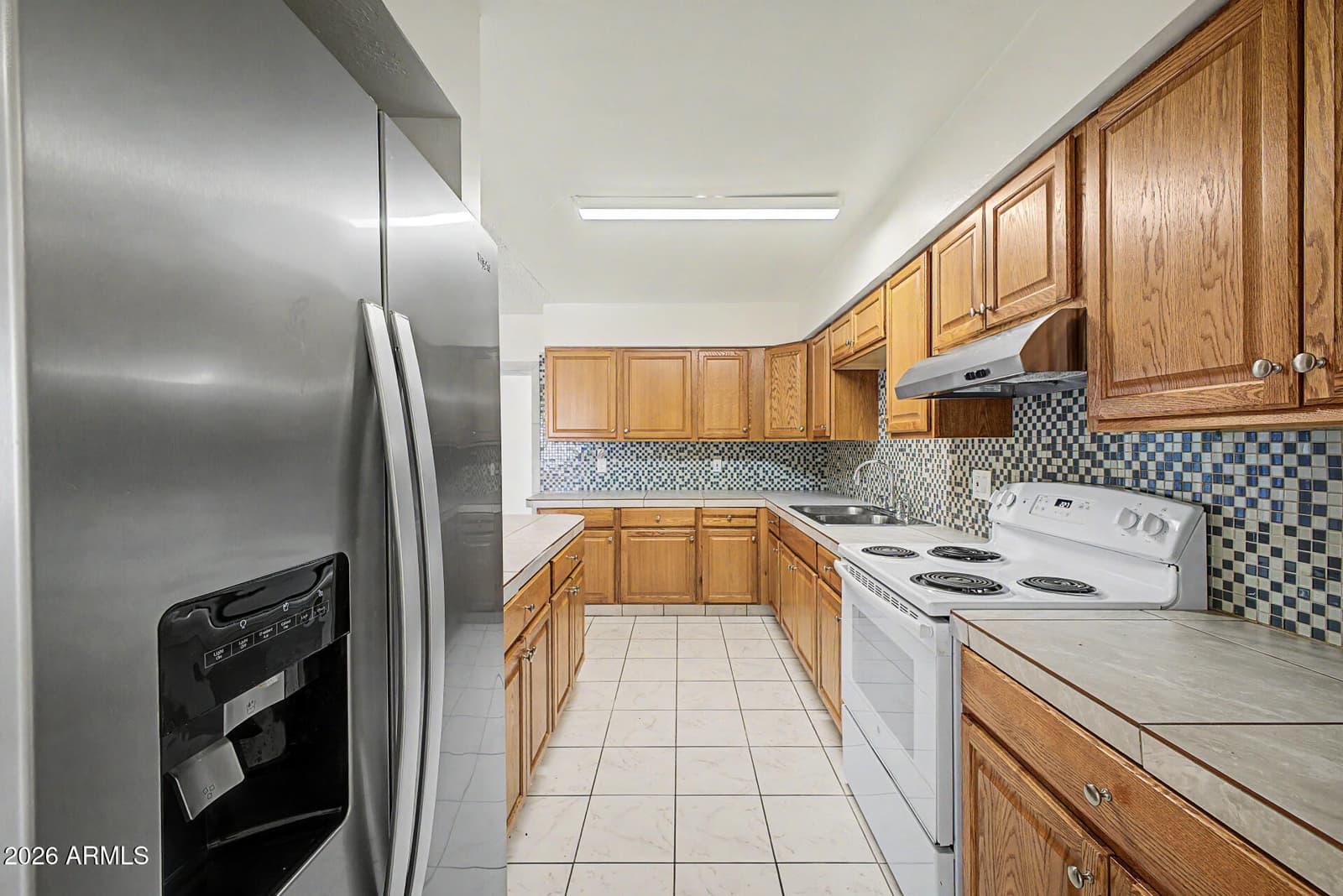8141 W INDIANOLA Avenue, Phoenix, AZ 85033 — photo 15 of 36
