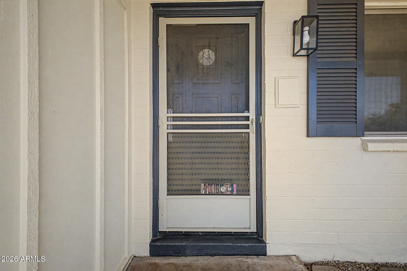 5602 W VIRGINIA Avenue, Phoenix, AZ 85035 — photo 5 of 37