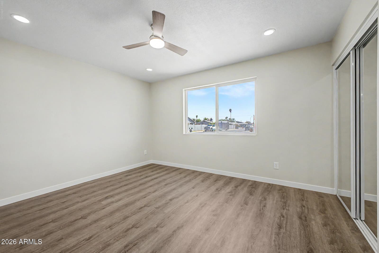 5602 W VIRGINIA Avenue, Phoenix, AZ 85035 — photo 19 of 37