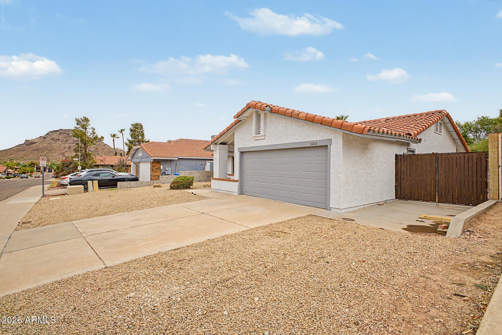 2208 E HEARN Road, Phoenix, AZ 85022 — photo 28 of 29