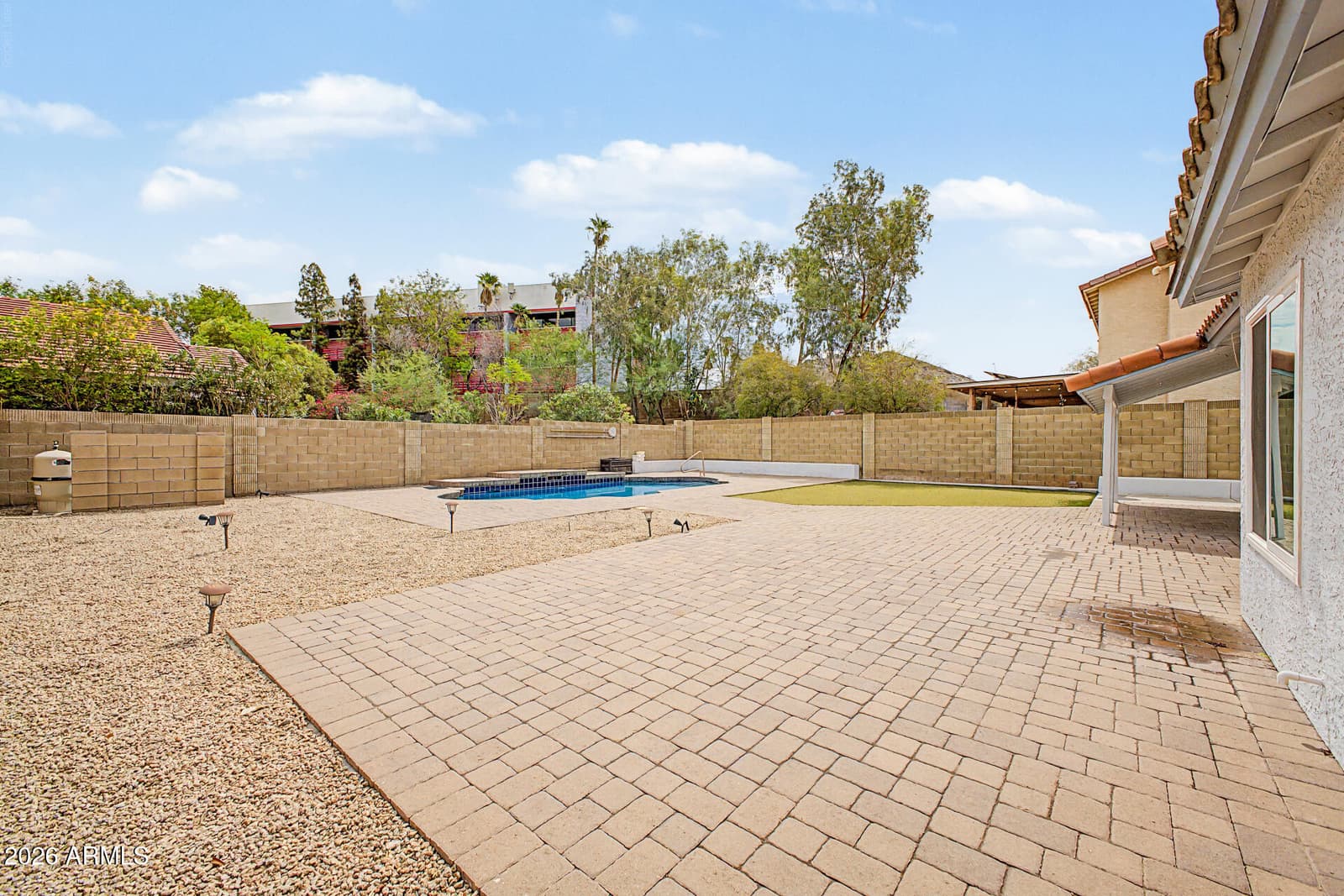 2208 E HEARN Road, Phoenix, AZ 85022 — photo 26 of 29