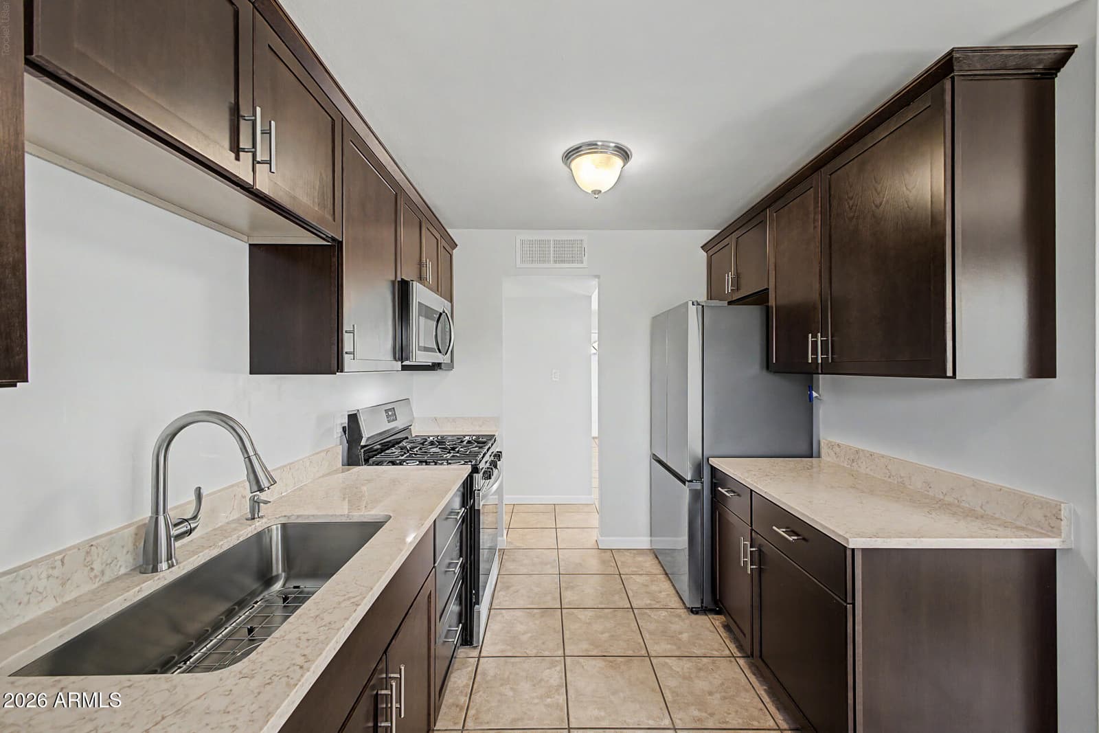 1332 W 7TH Street, Tempe, AZ 85281 — photo 6 of 17