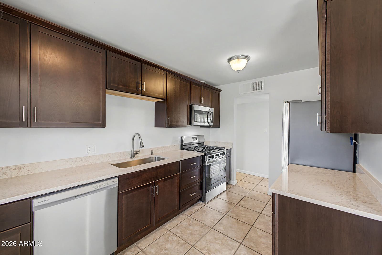 1332 W 7TH Street, Tempe, AZ 85281 — photo 7 of 17