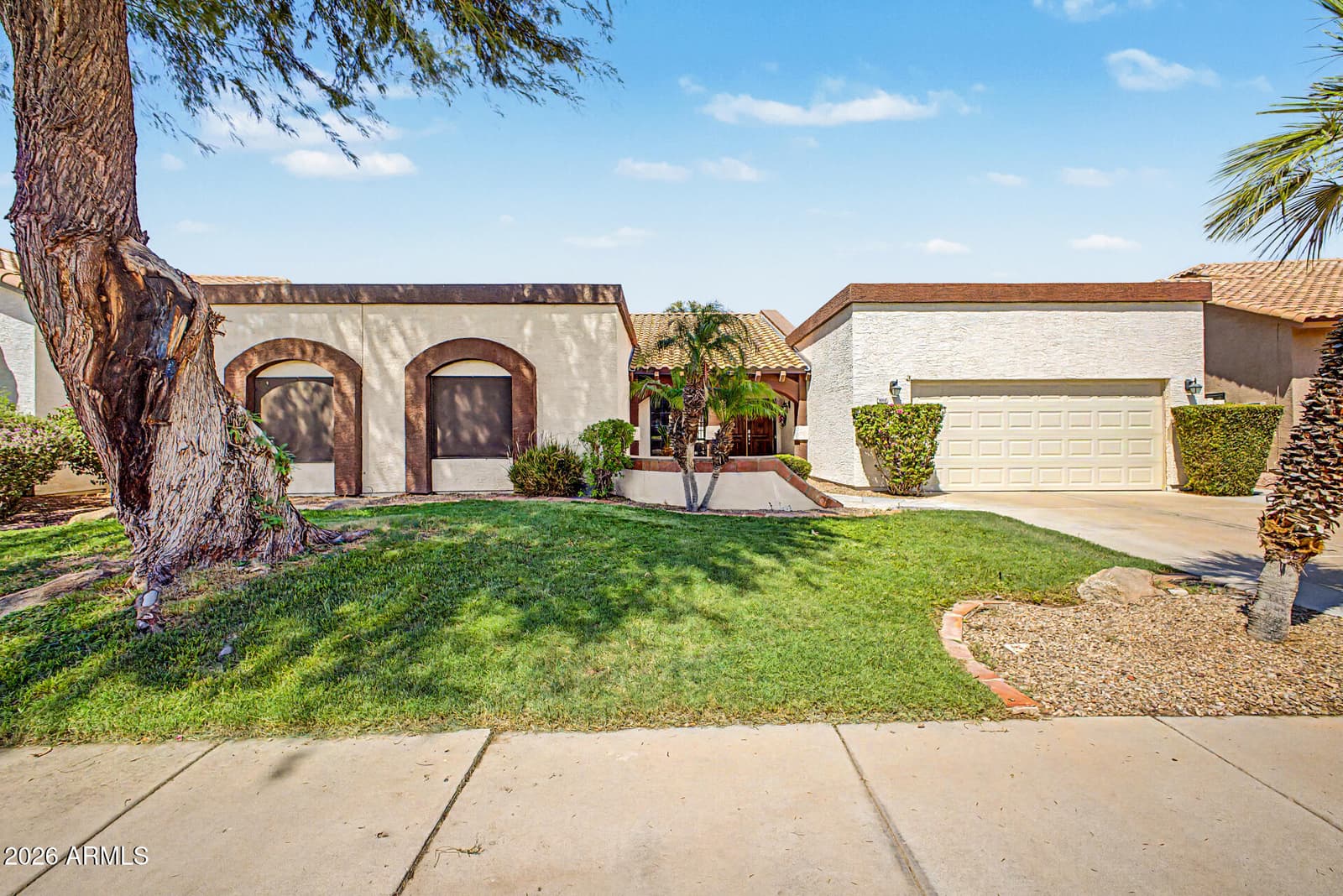 1042 W NEWPORT BEACH Drive, Gilbert, AZ 85233 — photo 1 of 52