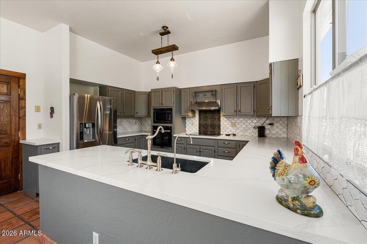 305 W FORT MCDOWELL Place, Camp Verde, AZ 86322 — photo 12 of 44
