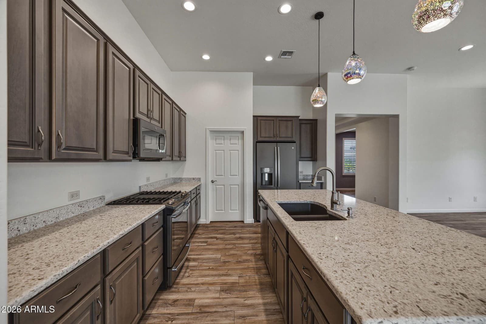 4529 W LOMA VERDE Avenue, Eloy, AZ 85131 — photo 18 of 66