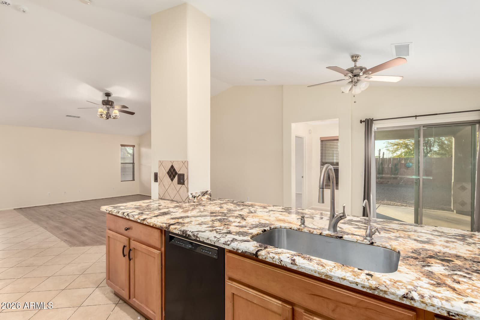 44213 W CYPRESS Lane, Maricopa, AZ 85138 — photo 5 of 10