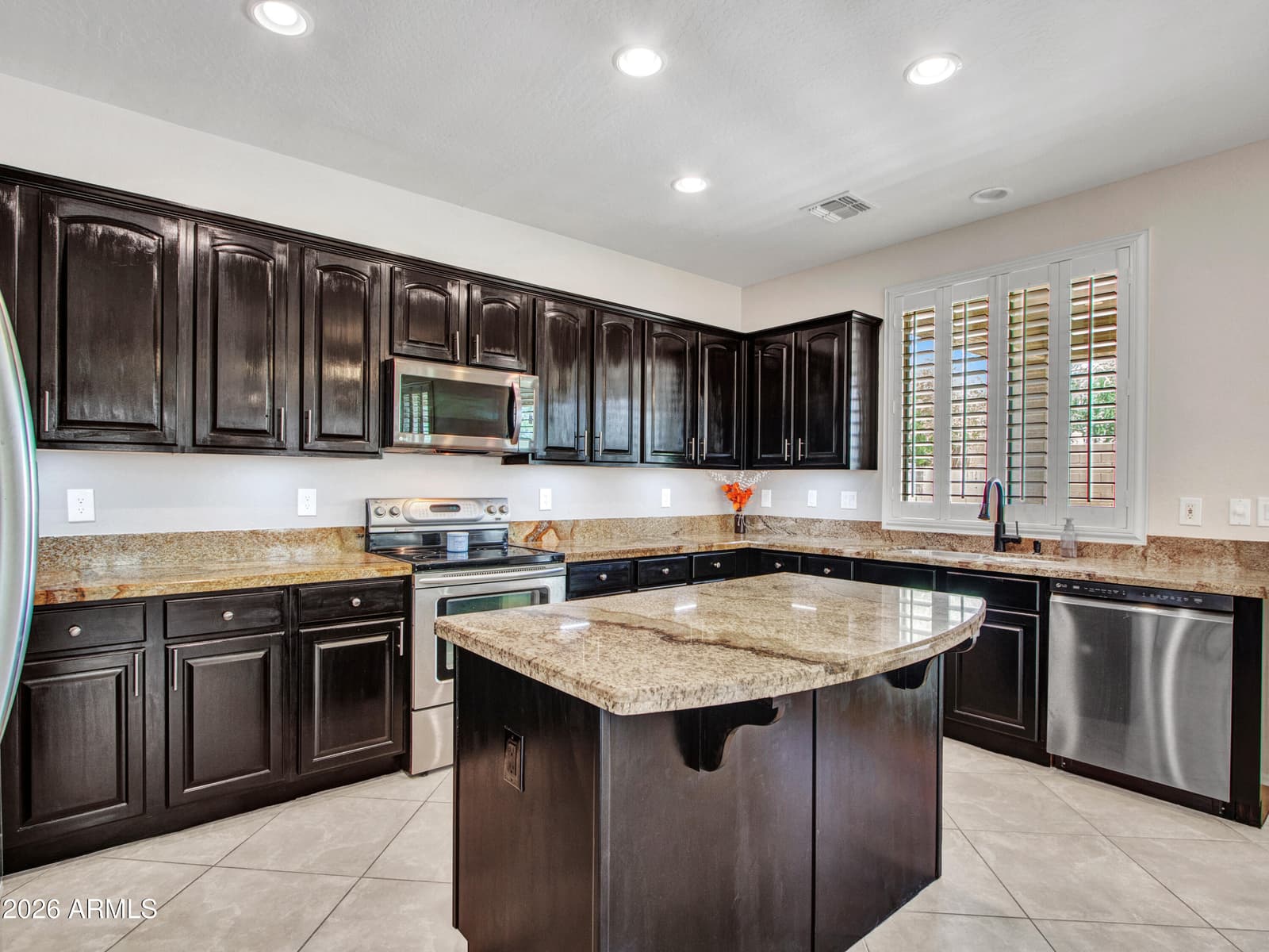 30137 N 72ND Avenue, Peoria, AZ 85383 — photo 16 of 87