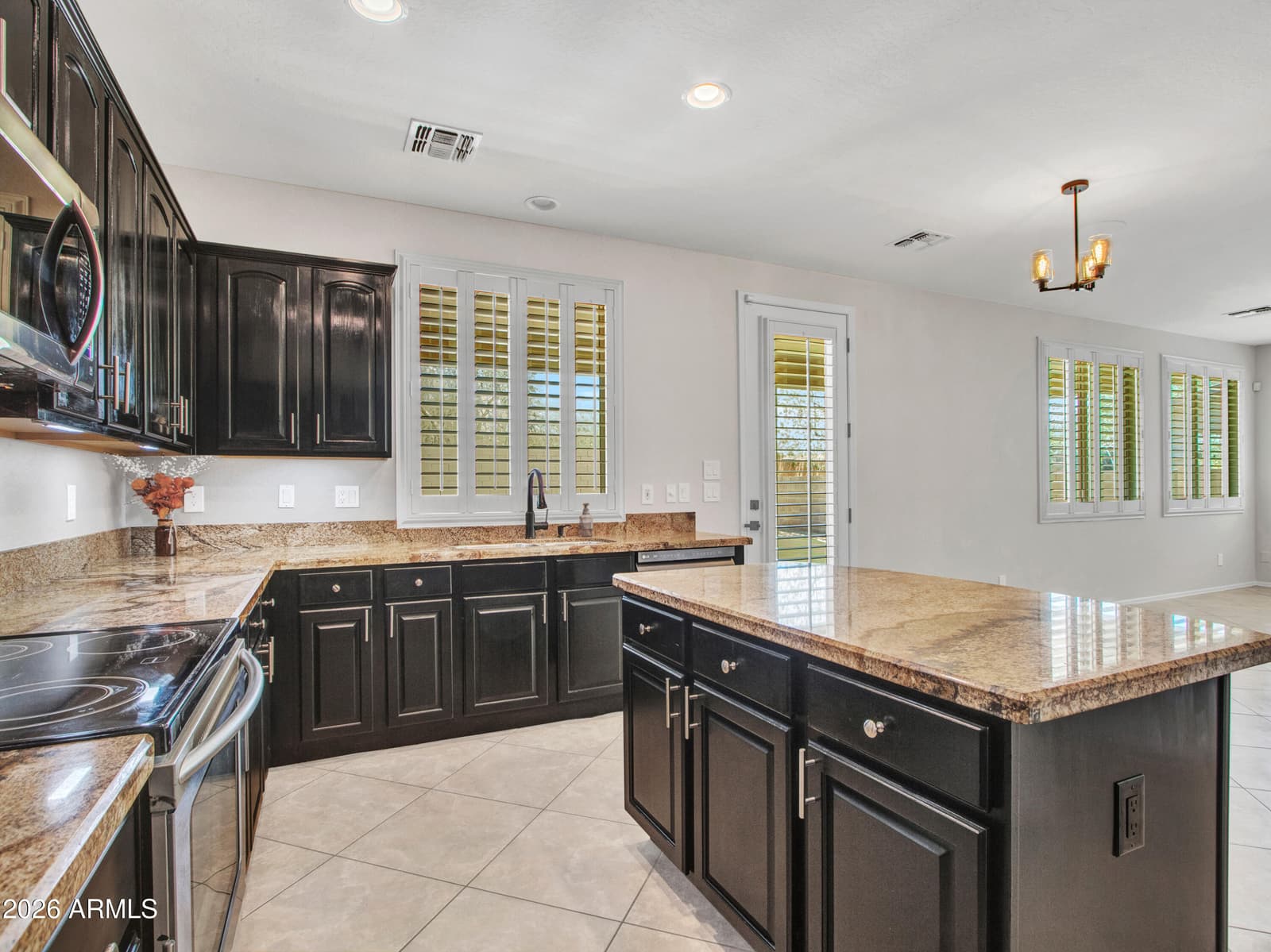 30137 N 72ND Avenue, Peoria, AZ 85383 — photo 18 of 87