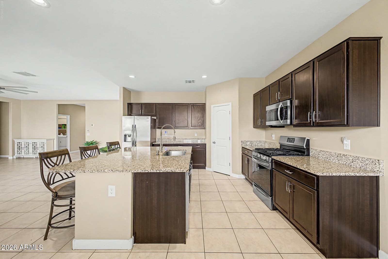 29991 W Freda Lane, Buckeye, AZ 85396 — photo 5 of 32