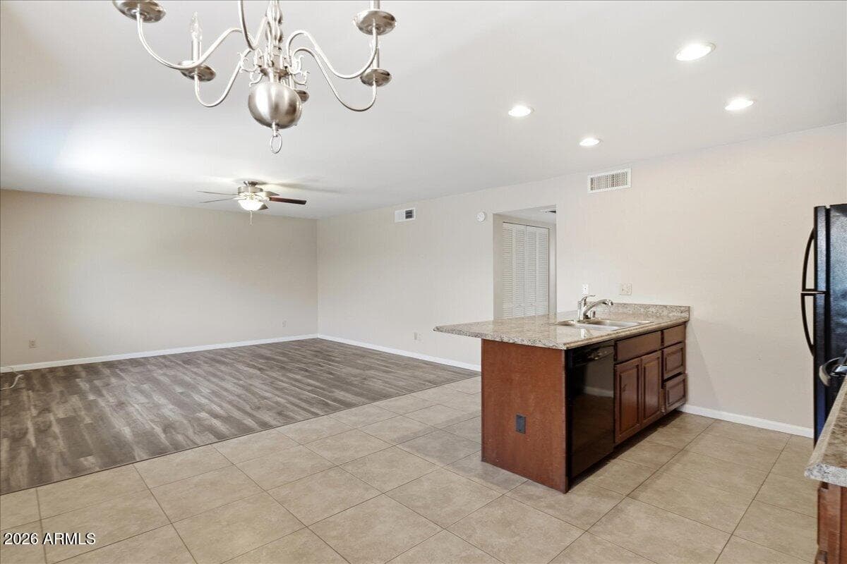 1241 N GRANITE REEF Road, Scottsdale, AZ 85257 — photo 11 of 30