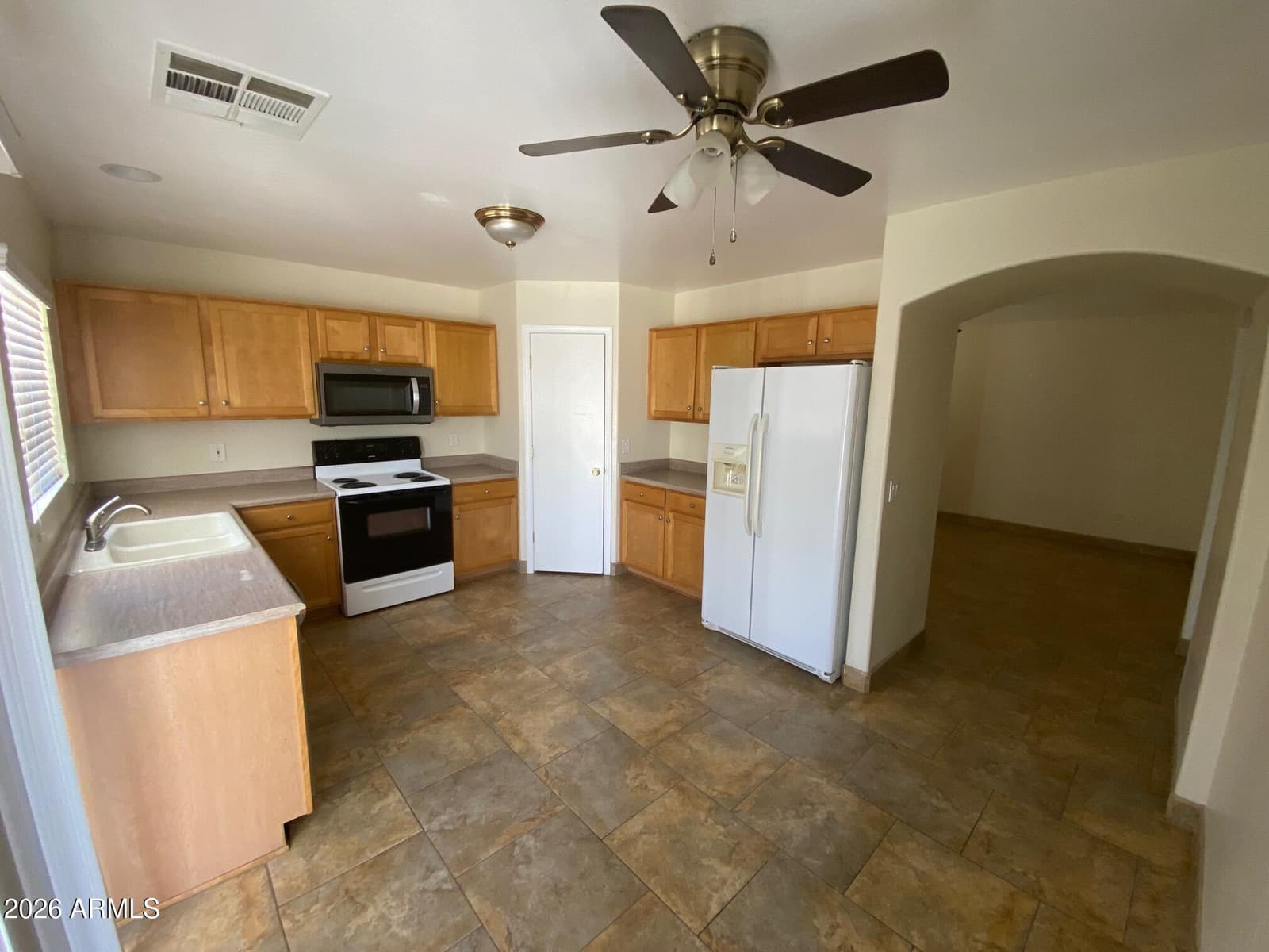 1700 W COOLIDGE Way, Coolidge, AZ 85128 — photo 6 of 18