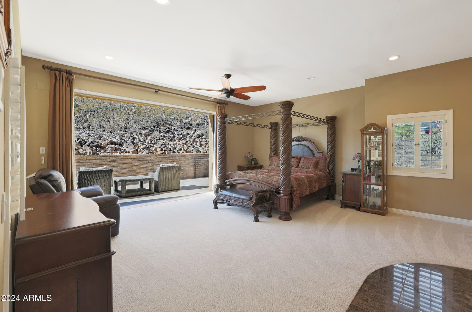 1044 W INDIAN HILLS Place, Phoenix, AZ 85023 — photo 3 of 68
