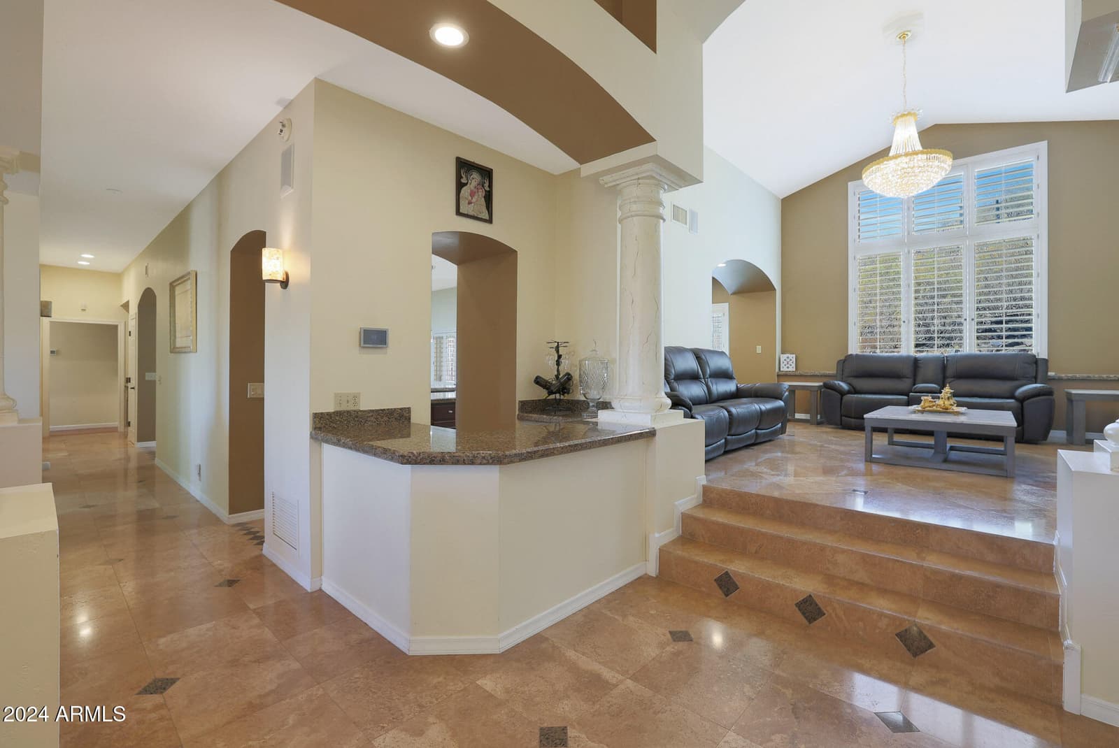1044 W INDIAN HILLS Place, Phoenix, AZ 85023 — photo 15 of 68