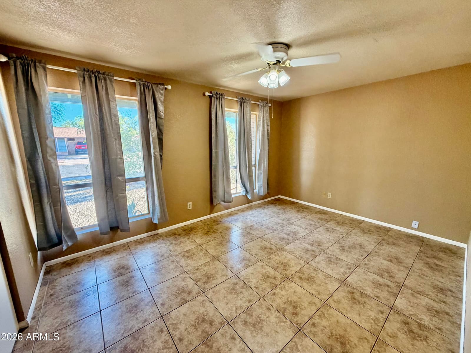 525 E JUDI Drive, Casa Grande, AZ 85122 — photo 8 of 20