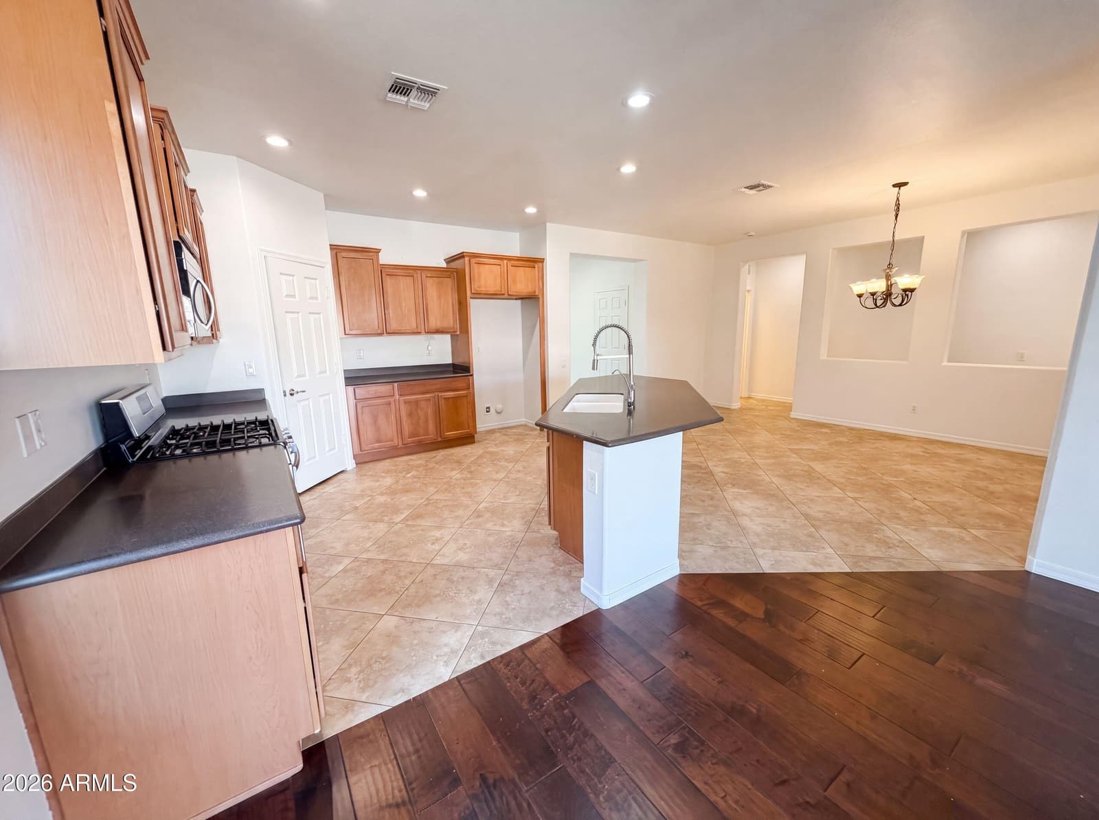 4612 S MARRON, Mesa, AZ 85212 — photo 8 of 20