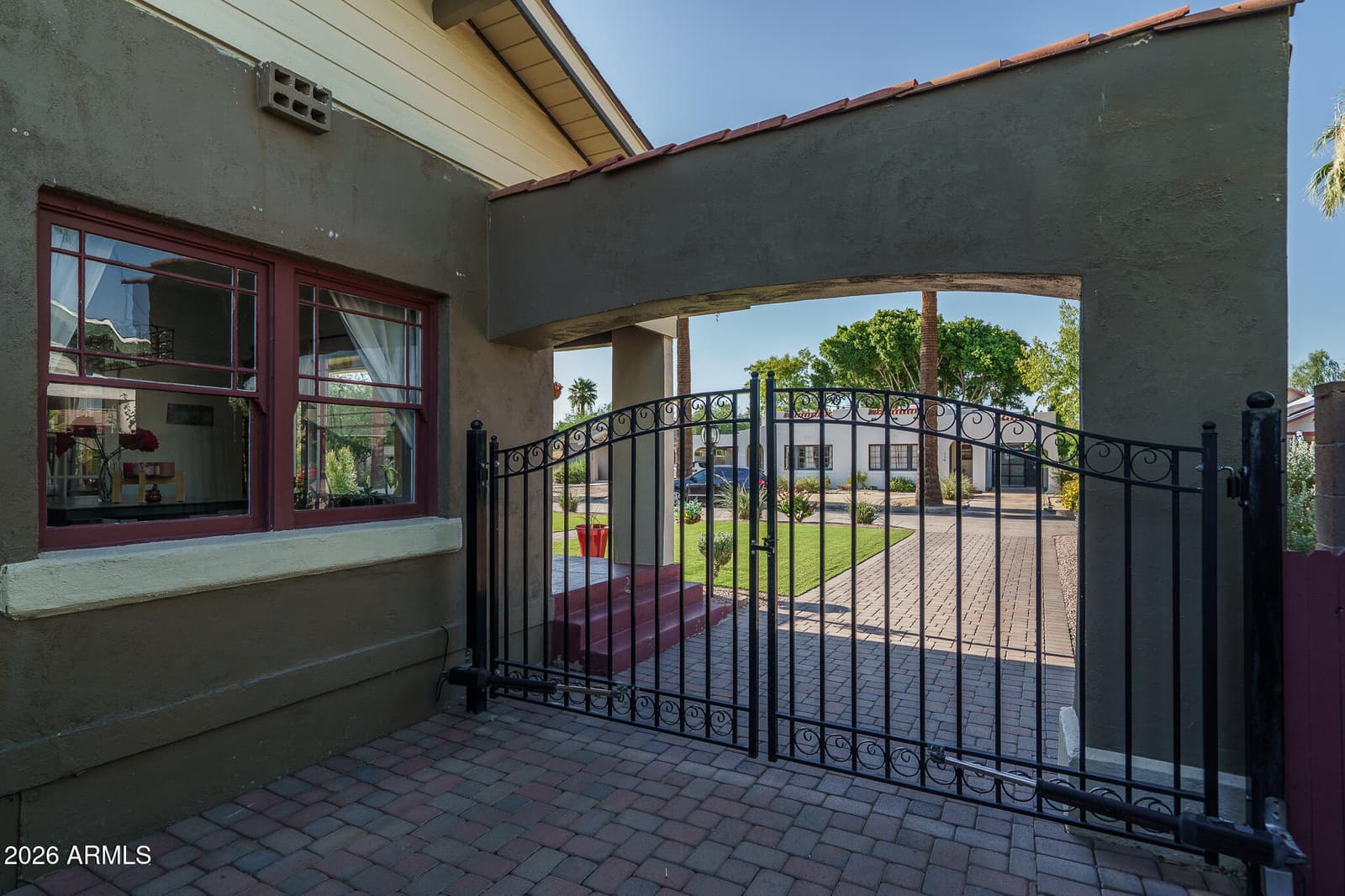 115 W GRANADA Road, Phoenix, AZ 85003 — photo 39 of 43