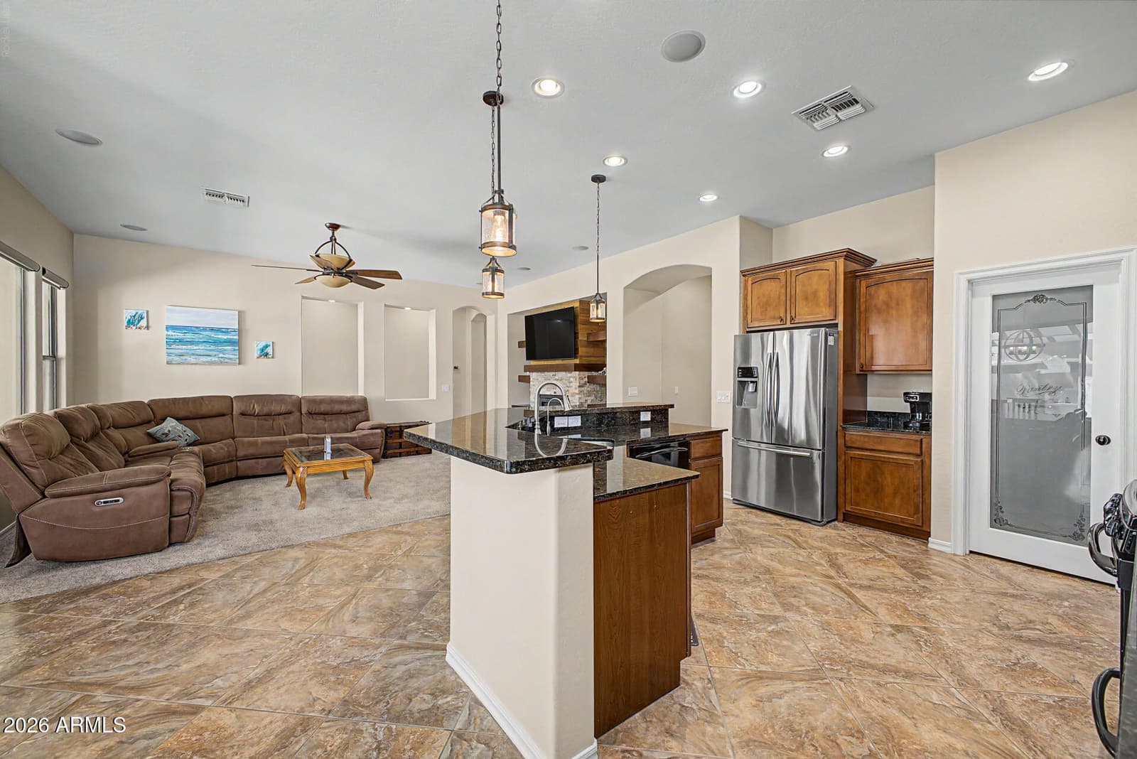 2660 E BLUE SPRUCE Lane, Gilbert, AZ 85298 — photo 9 of 21