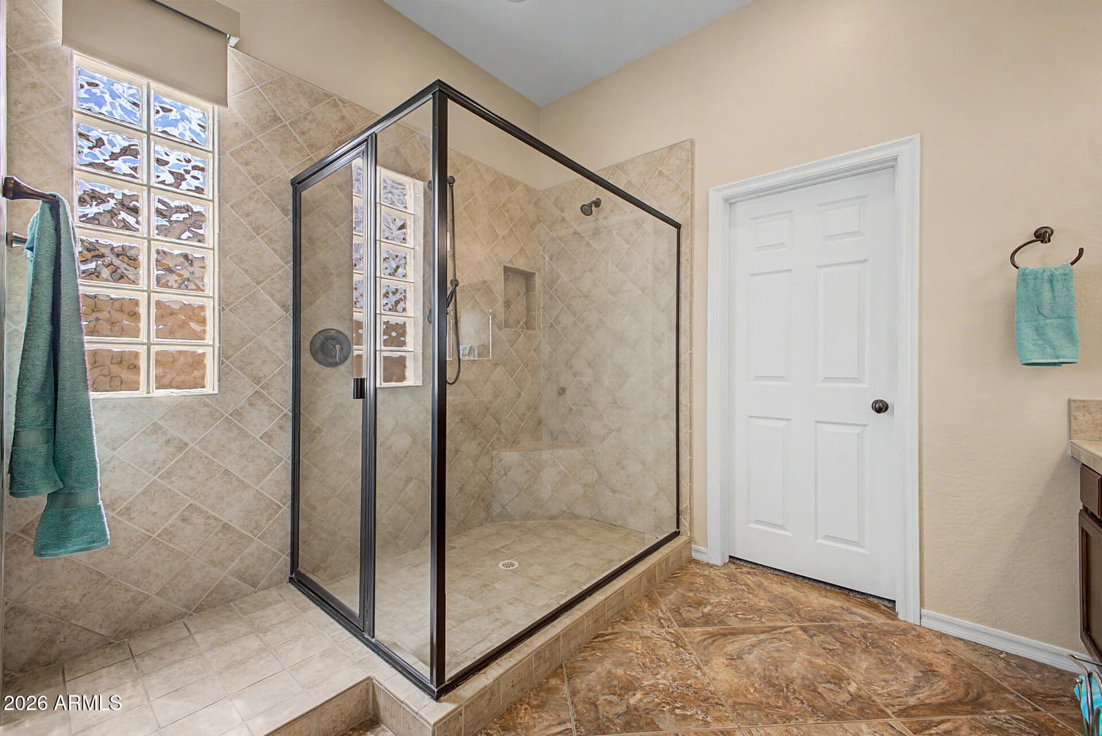2660 E BLUE SPRUCE Lane, Gilbert, AZ 85298 — photo 14 of 21