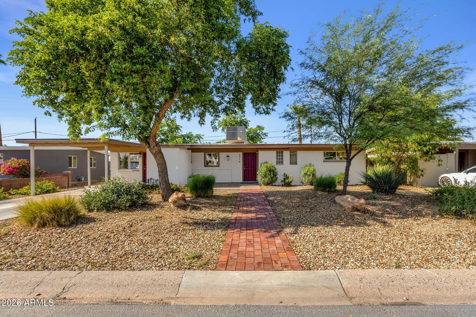 3314 E HOLLY Street, Phoenix, AZ 85008 — photo 1 of 33