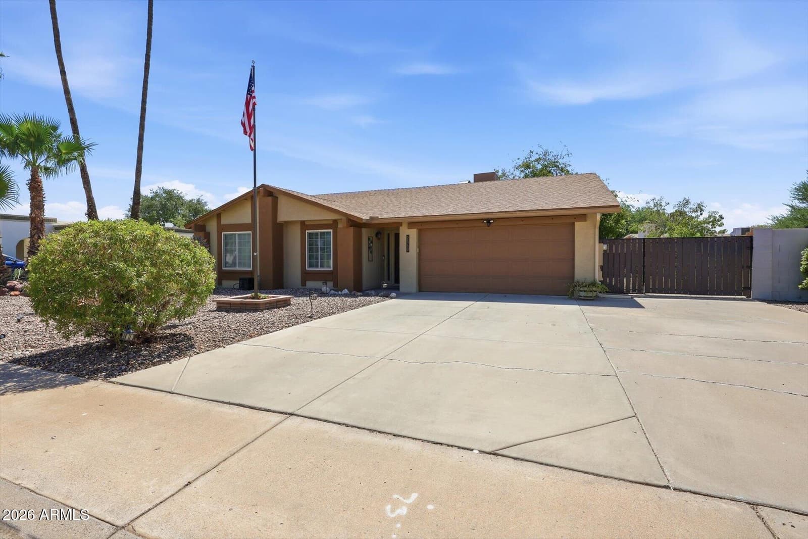 2340 S WESTWOOD, Mesa, AZ 85210 — photo 2 of 28