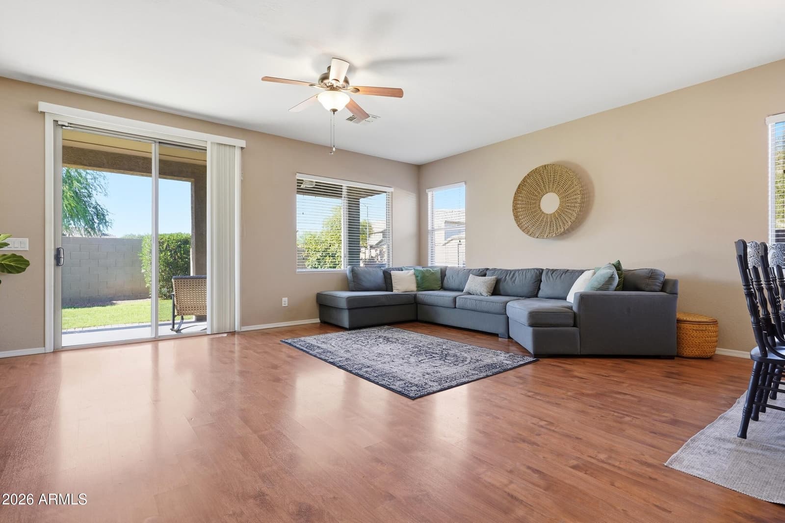 7208 W NICOLET Avenue, Glendale, AZ 85303 — photo 8 of 34
