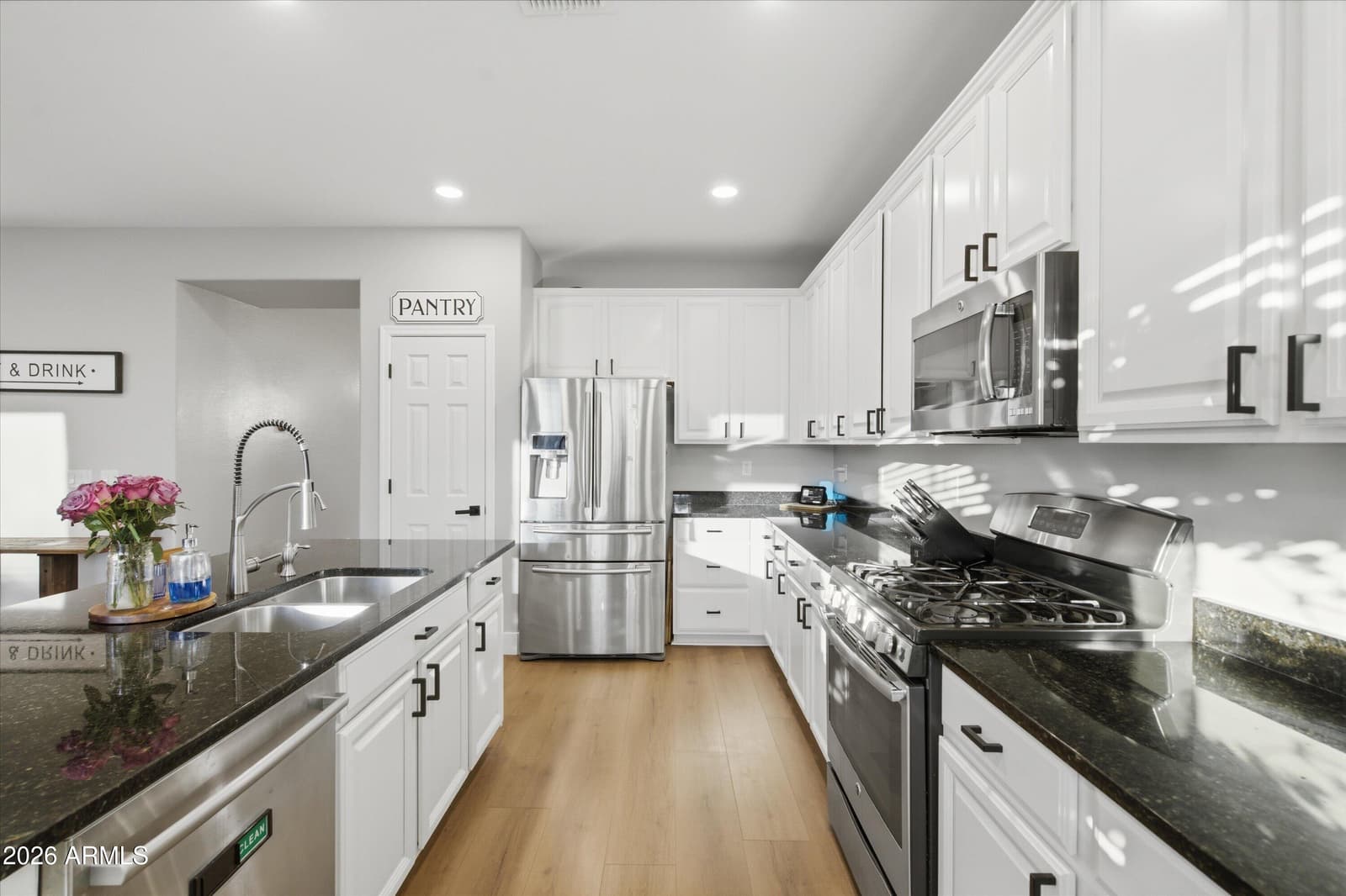 5508 S LUISENO Boulevard, Gilbert, AZ 85298 — photo 13 of 41