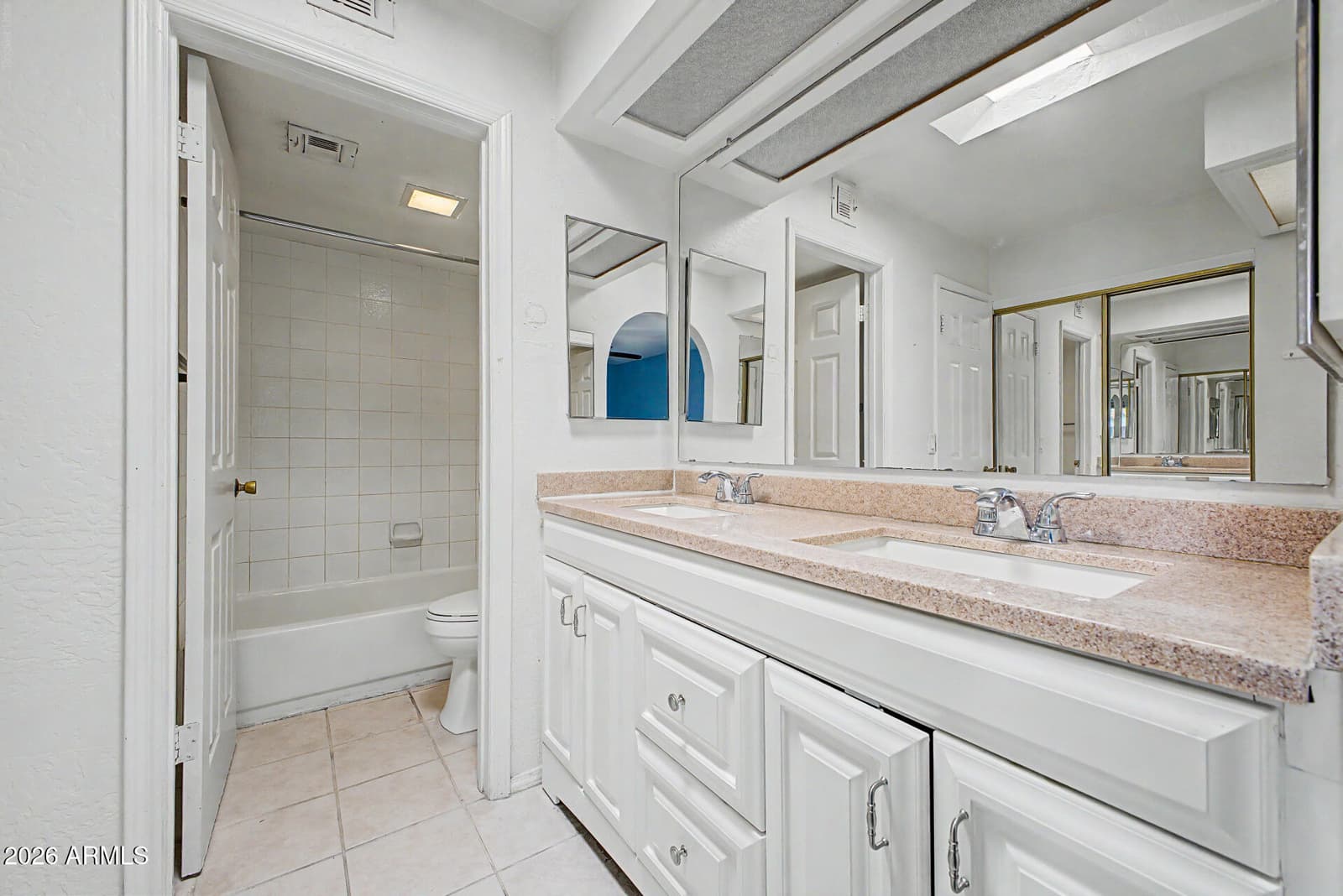 2935 N 68TH Street 224, Scottsdale, AZ 85251 — photo 9 of 28