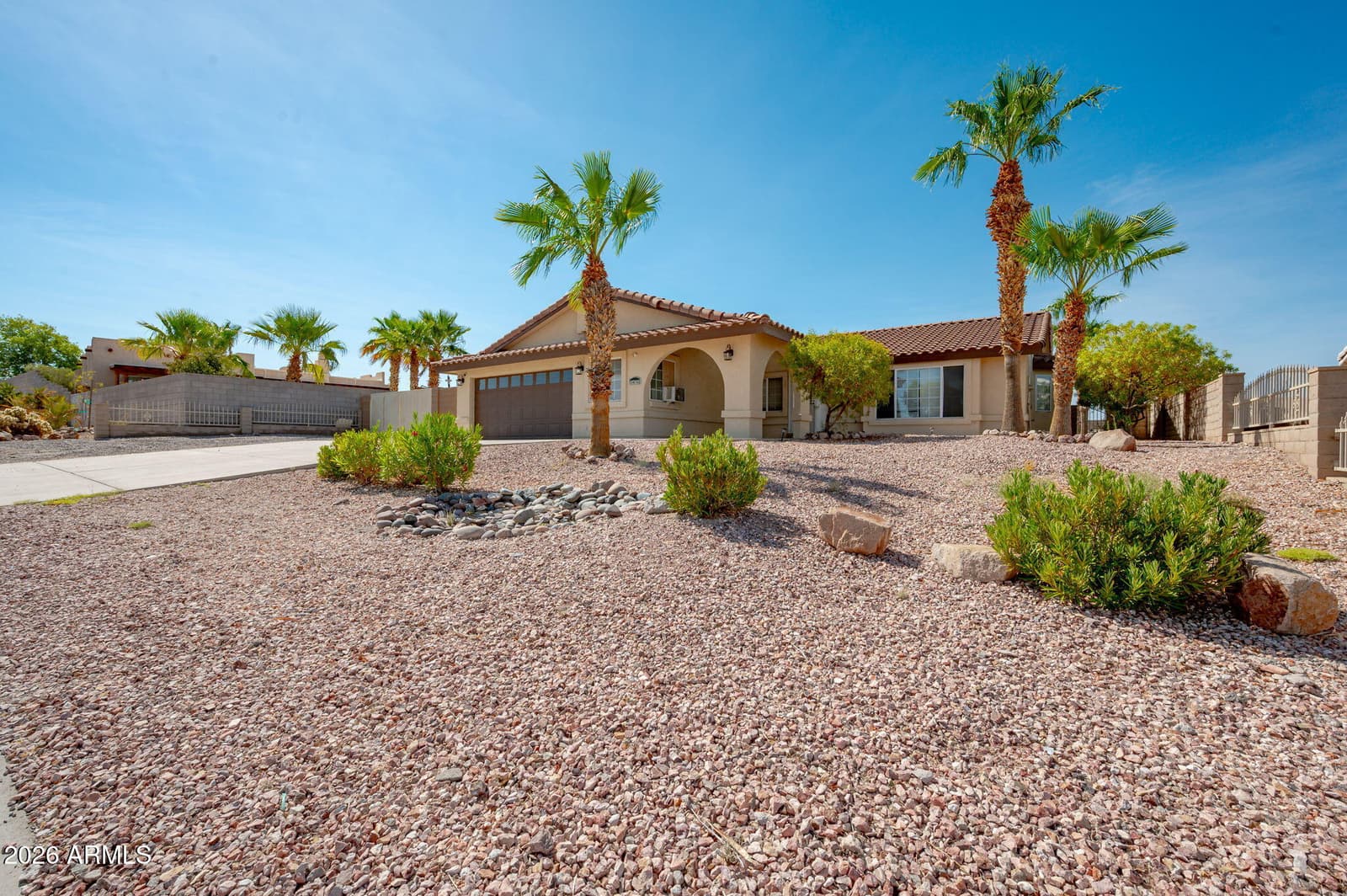3472 Florence Avenue, Bullhead City, AZ 86429 — photo 8 of 62