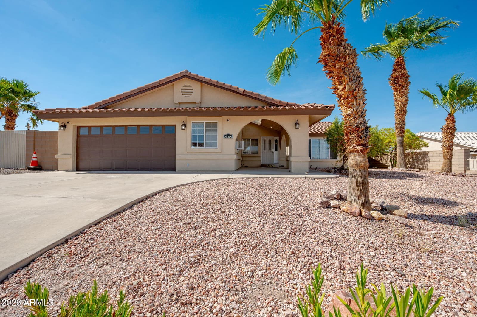 3472 Florence Avenue, Bullhead City, AZ 86429 — photo 9 of 62