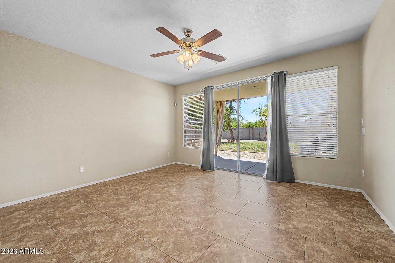 20230 N VALENCIA Drive, Maricopa, AZ 85138 — photo 11 of 36