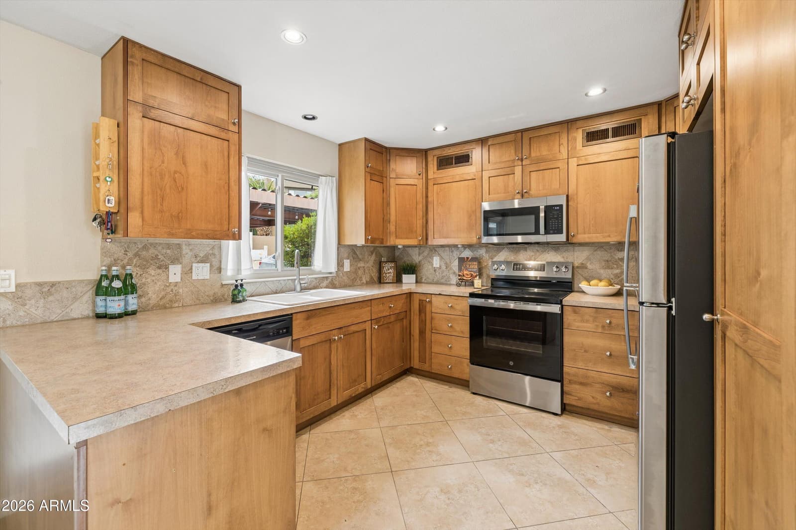 12012 N Saguaro Boulevard 4, Fountain Hills, AZ 85268 — photo 1 of 28
