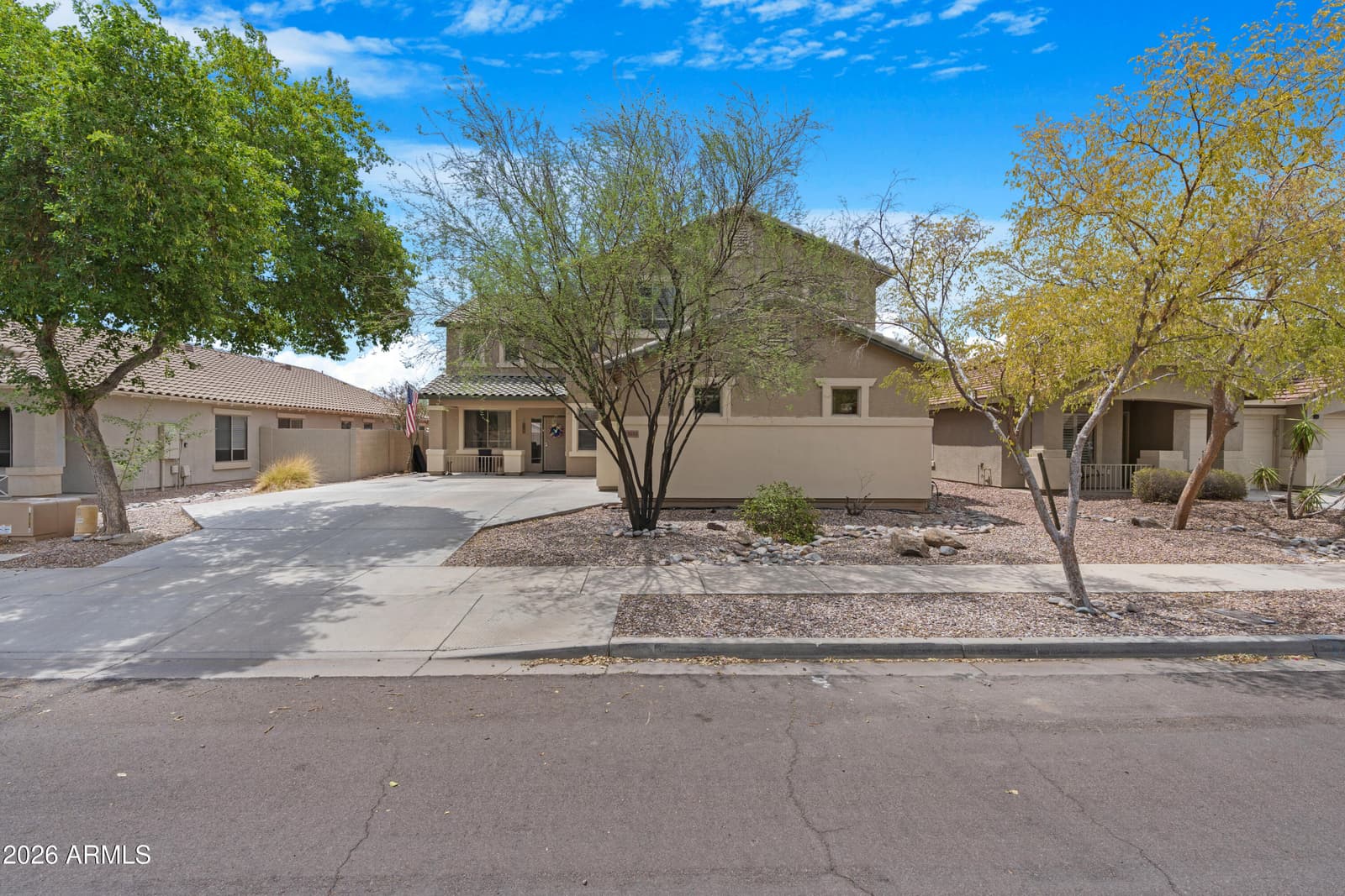 13633 W LISBON Lane, Surprise, AZ 85379 — photo 3 of 49