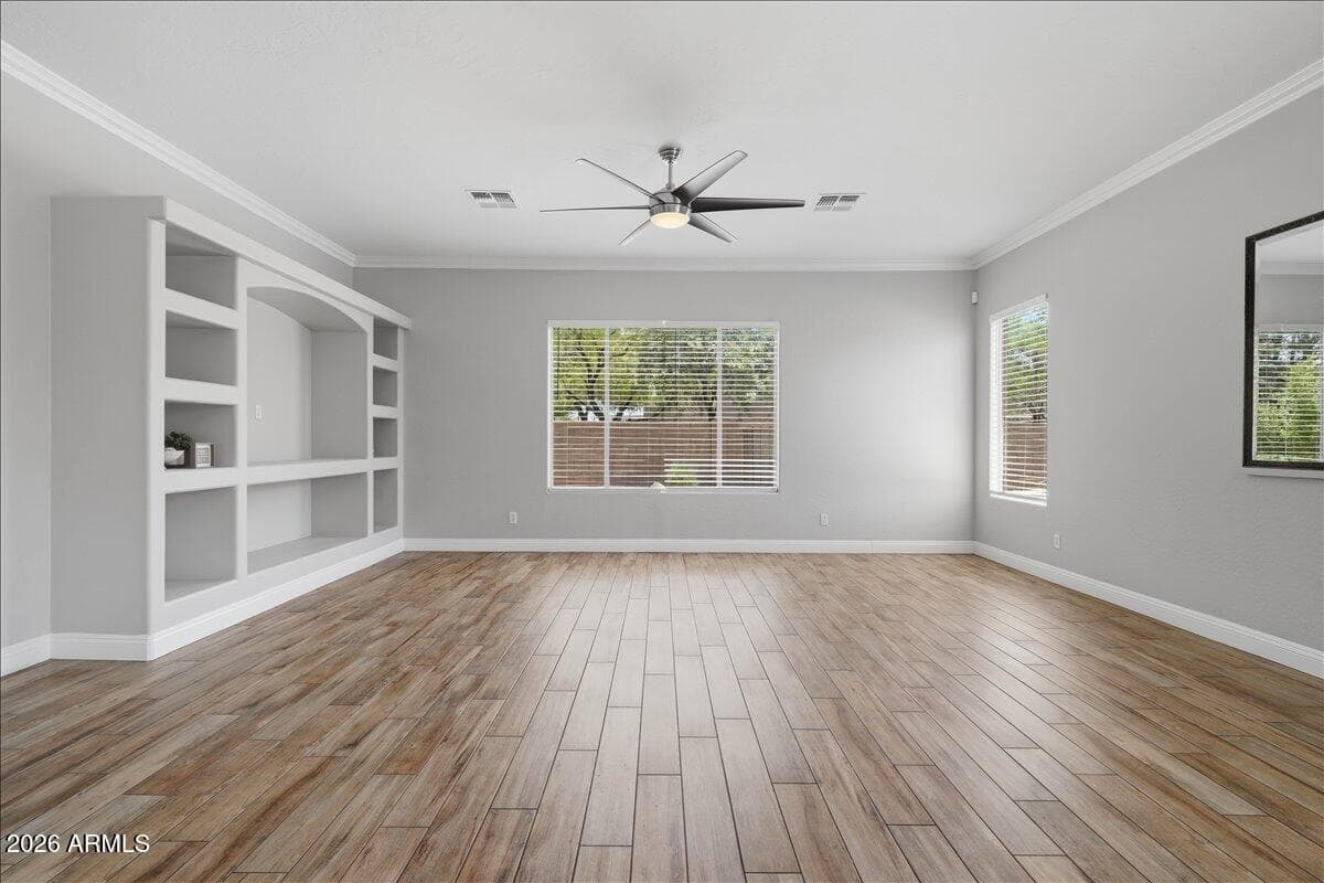 845 N THUNDERBIRD Avenue, Gilbert, AZ 85234 — photo 4 of 55