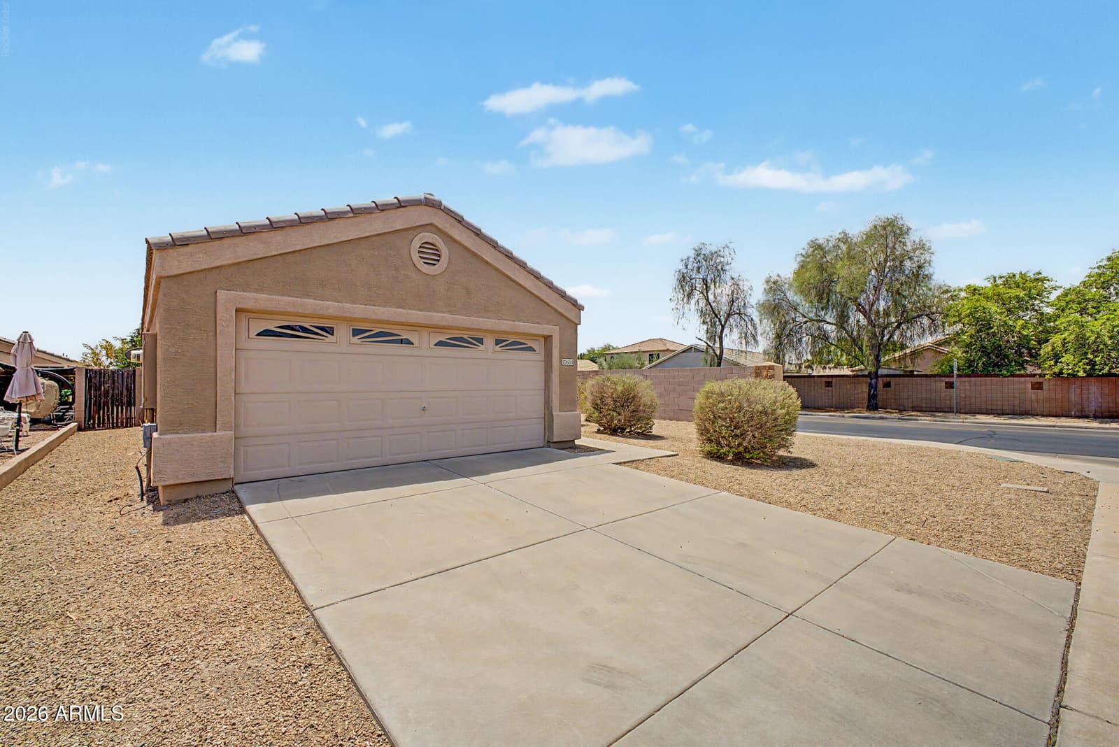 12653 W WILLOW Avenue, El Mirage, AZ 85335 — photo 4 of 32