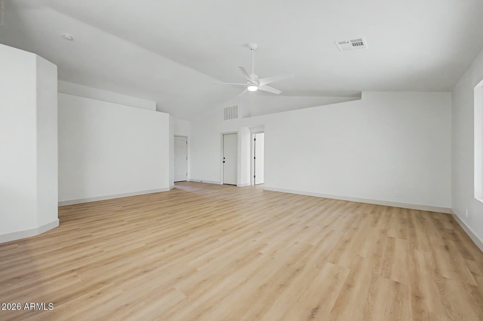 2228 S Banning Street, Gilbert, AZ 85295 — photo 10 of 32