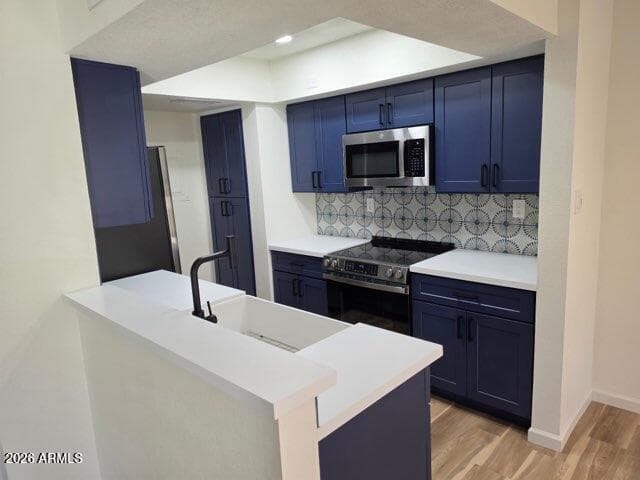 712 E EUGIE Avenue, Phoenix, AZ 85022 — photo 10 of 23