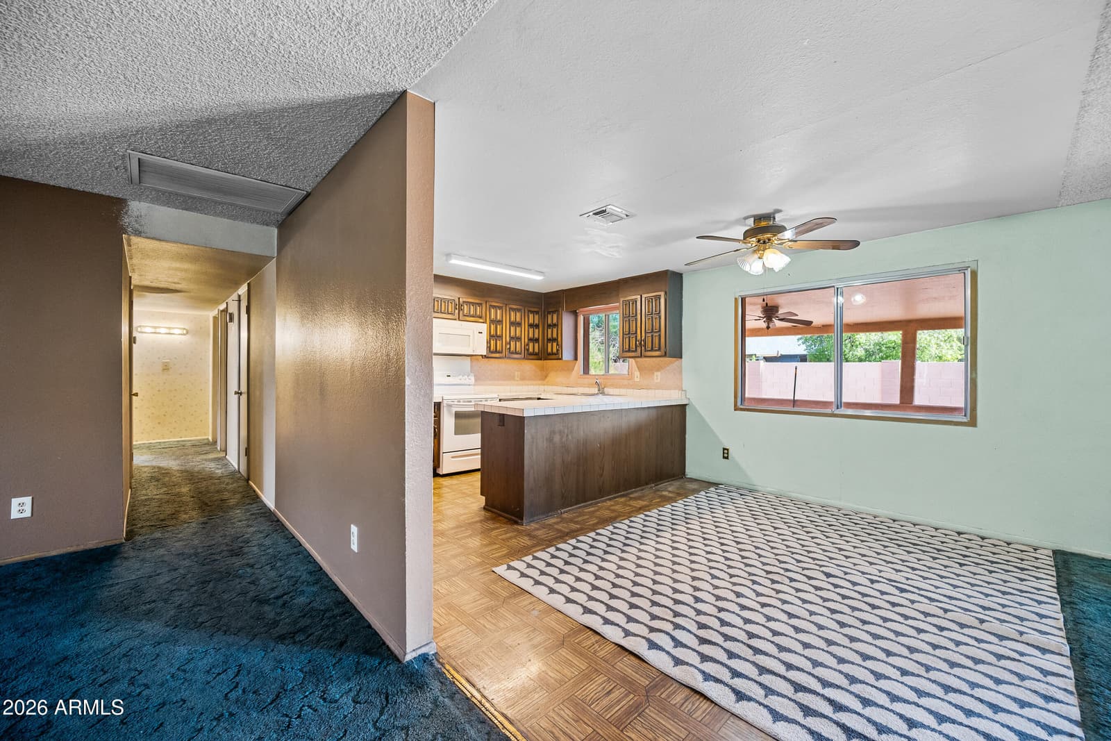 8047 W Meadowbrook Avenue, Phoenix, AZ 85033 — photo 10 of 22