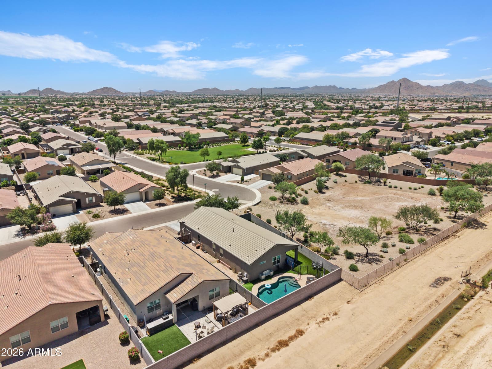 400 W CHASKA Trail, San Tan Valley, AZ 85140 — photo 37 of 41