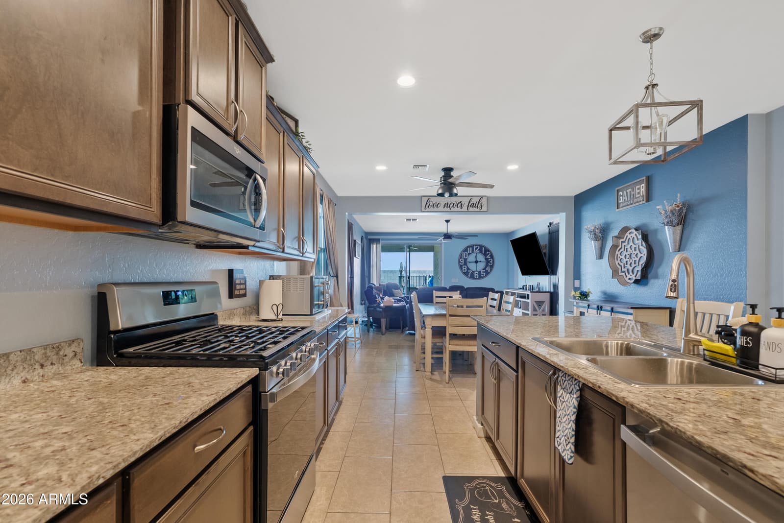 400 W CHASKA Trail, San Tan Valley, AZ 85140 — photo 8 of 41