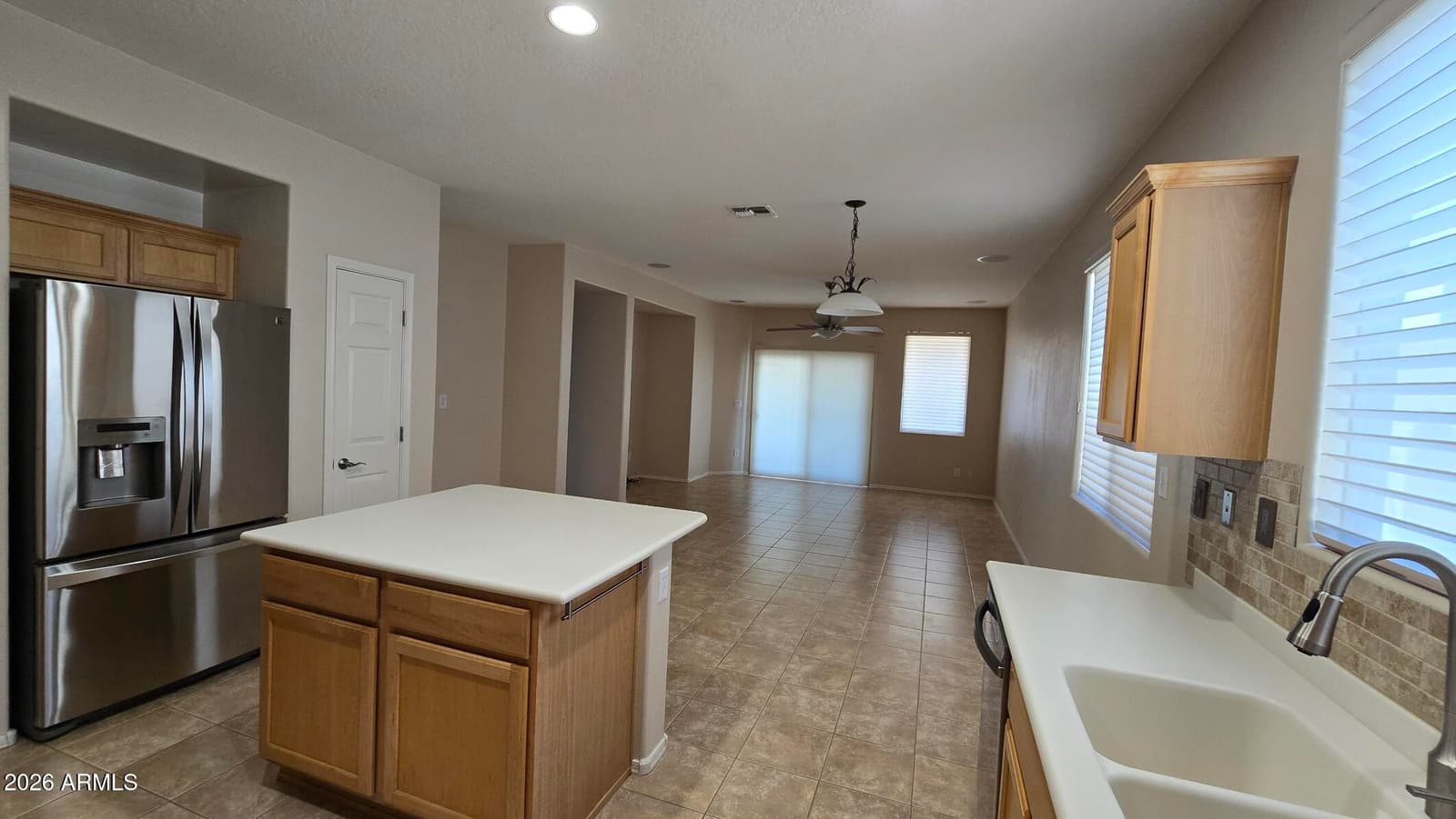 40720 N TRAILHEAD Way, Phoenix, AZ 85086 — photo 11 of 37