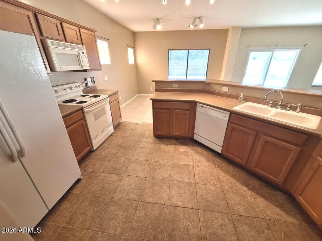 2986 E SILVERBELL Road, San Tan Valley, AZ 85143 — photo 14 of 43